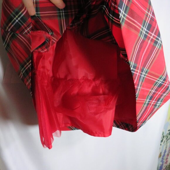 OshKosh B'Gosh Plaid Dress Sleeveless 18mts polyester - Picture 4 of 6